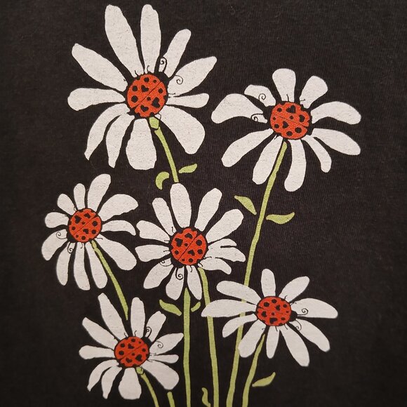 Life is Good Women's Ladybug Daisy Bunch Crusher Tee - Picture 2 of 5